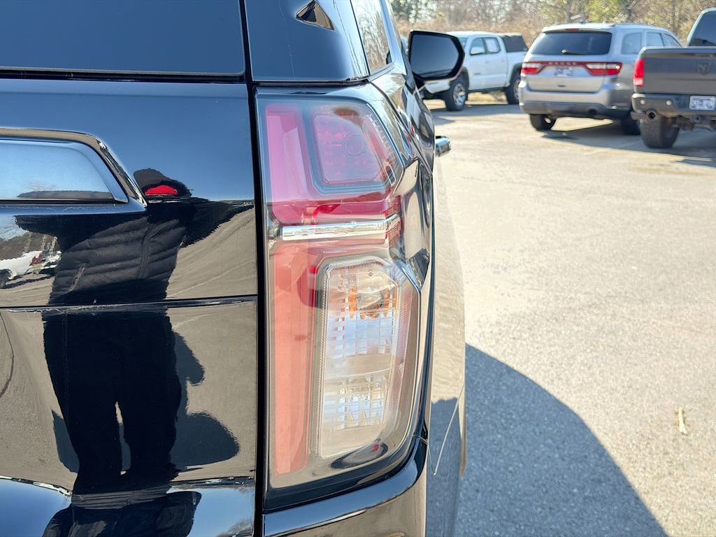 Used 2021 Chevrolet Tahoe Z71 image 12