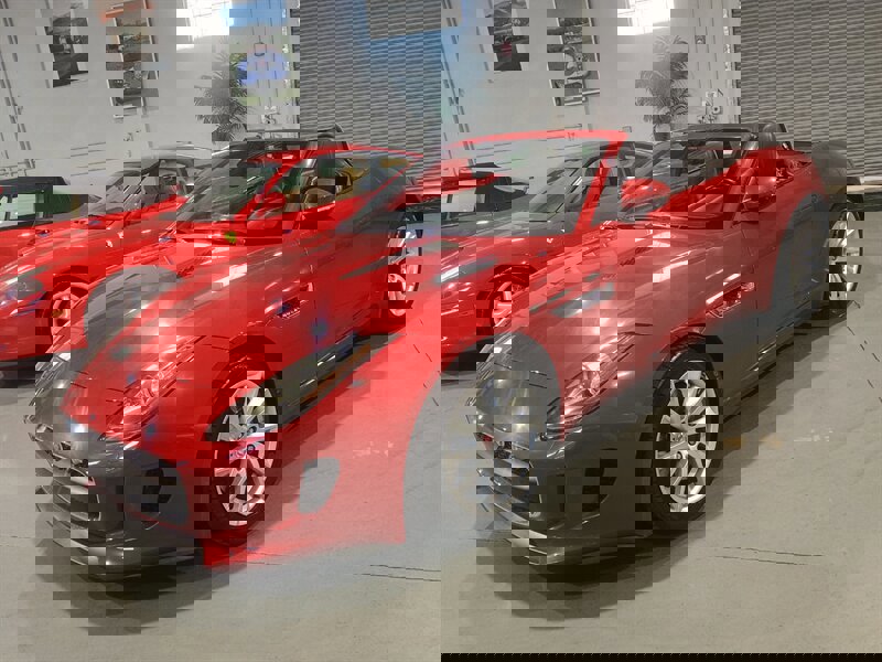 Used 2015 Jaguar F-TYPE Convertible image 1