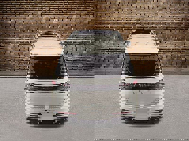 Used 2025 INFINITI QX80 Luxe w/ Exterior Package image 4