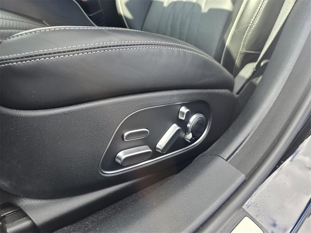 Used 2024 Genesis G90 3.5T image 21