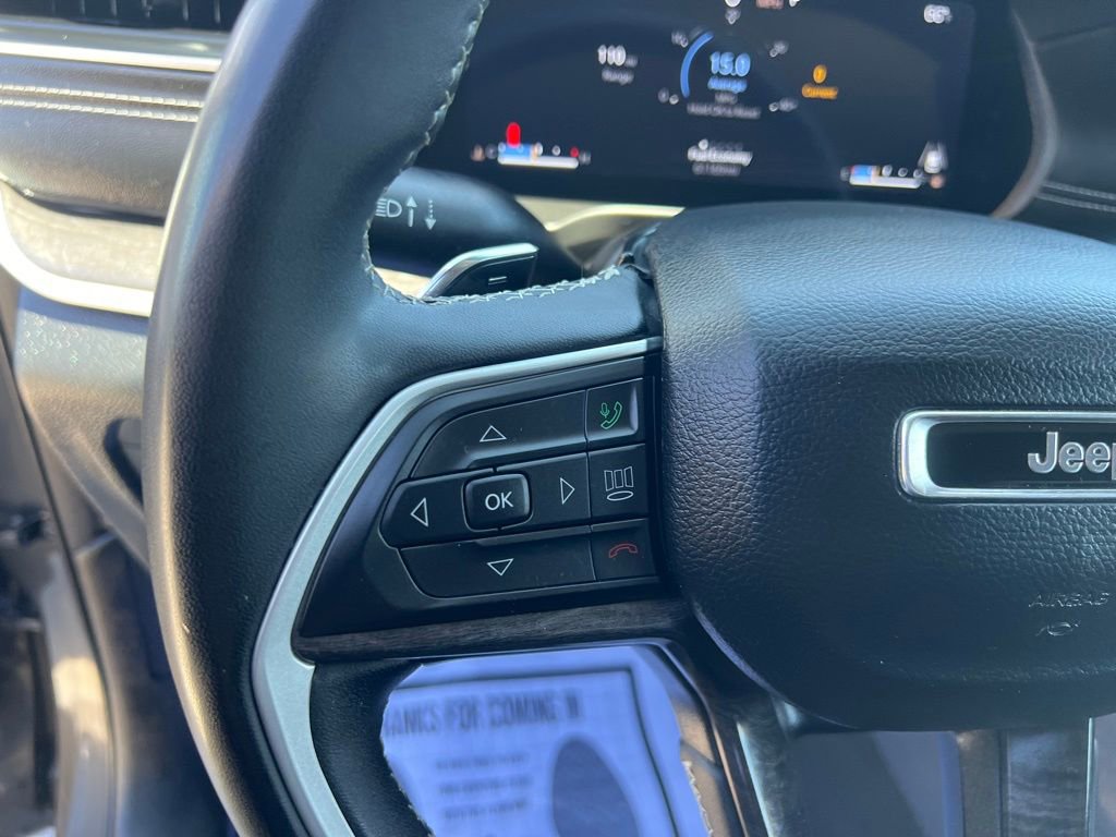 Used 2023 Jeep Grand Cherokee Limited image 18