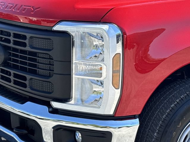 New 2026 Ford F350 XL w/ XL Chrome Package RWD image 31