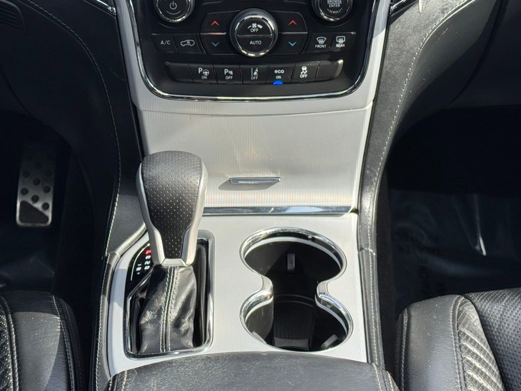 Used 2018 Jeep Grand Cherokee SRT image 32