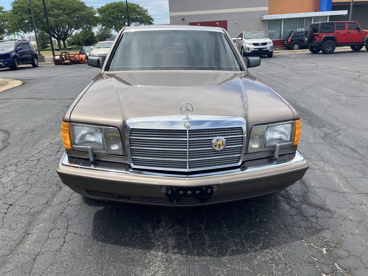 Used 1988 Mercedes-Benz 420 SEL image 8