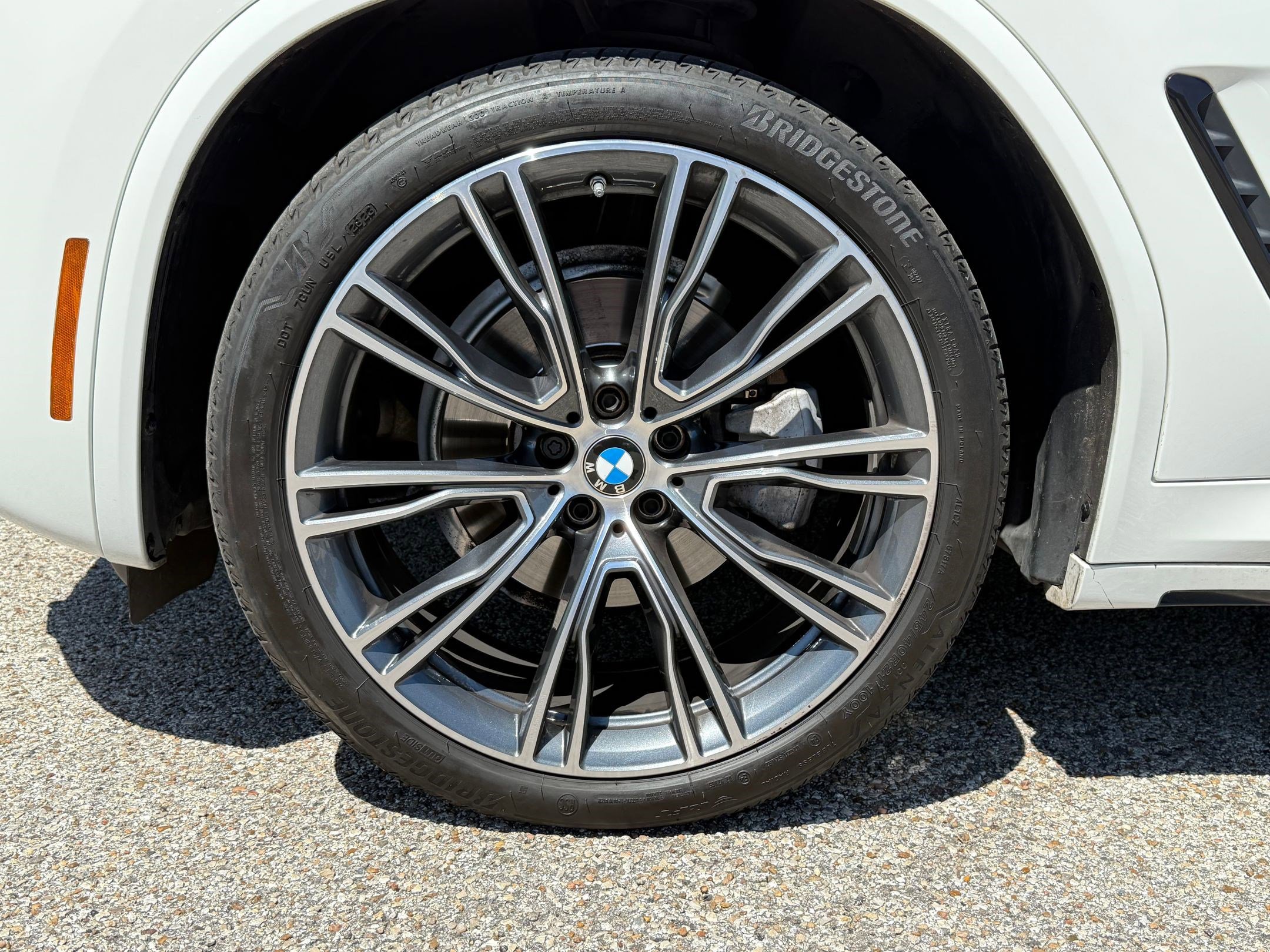 Used 2022 BMW X4 xDrive30i w/ M Sport Package 2 image 11