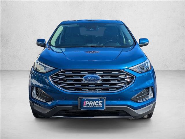 Used 2023 Ford Edge Titanium image 2