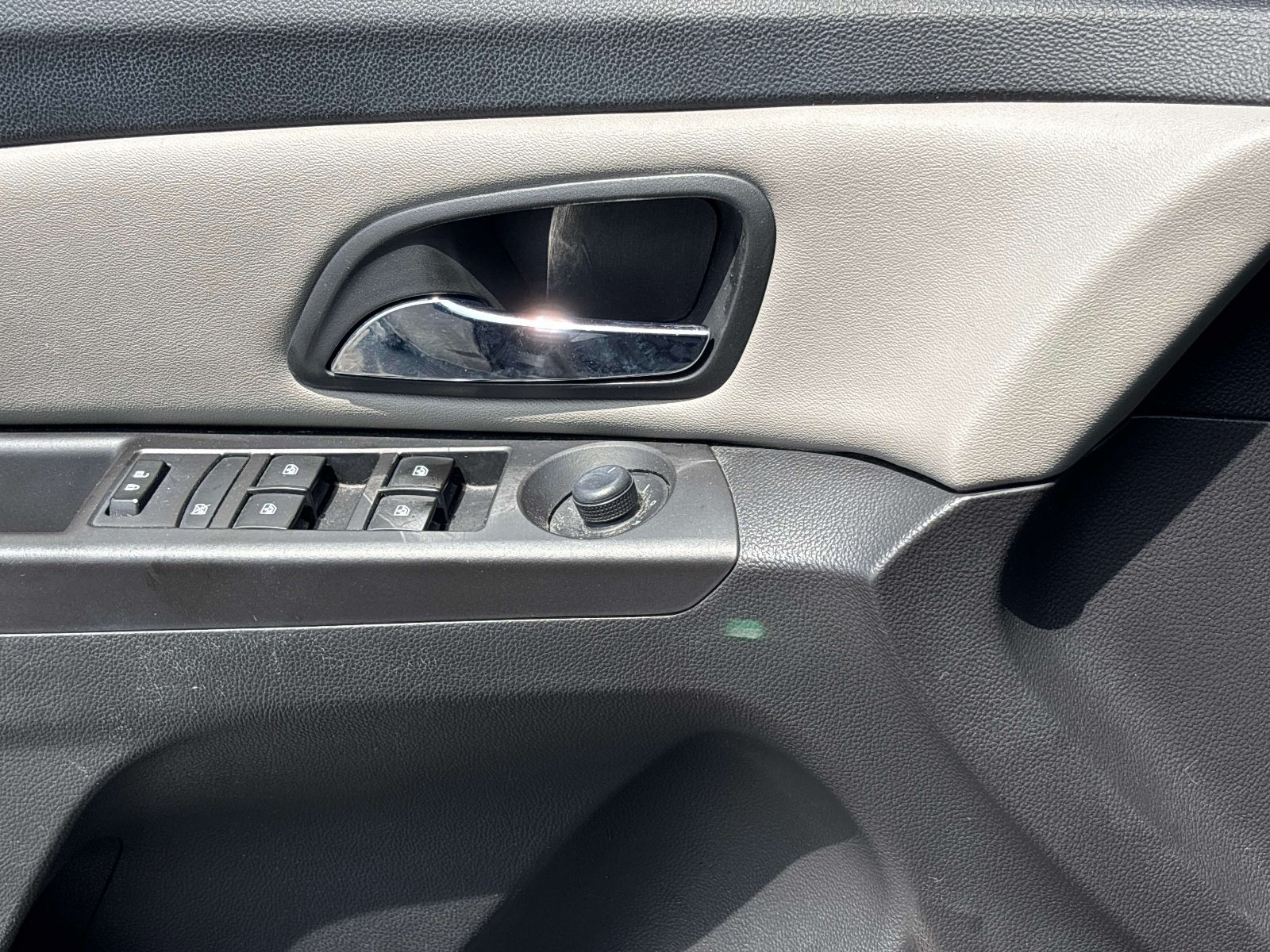 Used 2016 Chevrolet Cruze LS FWD image 14