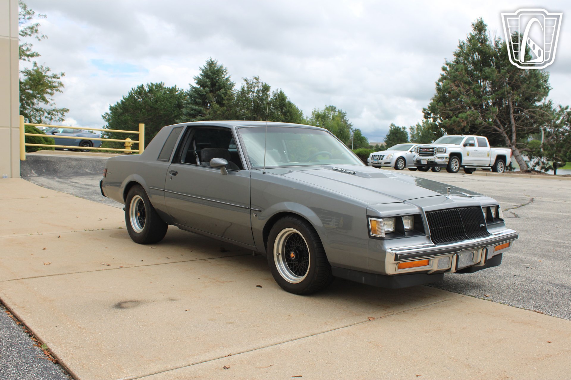 Used 1987 Buick Regal Coupe RWD image 3