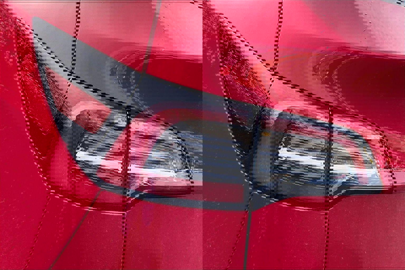 Used 2021 Tesla Model Y Long Range image 27