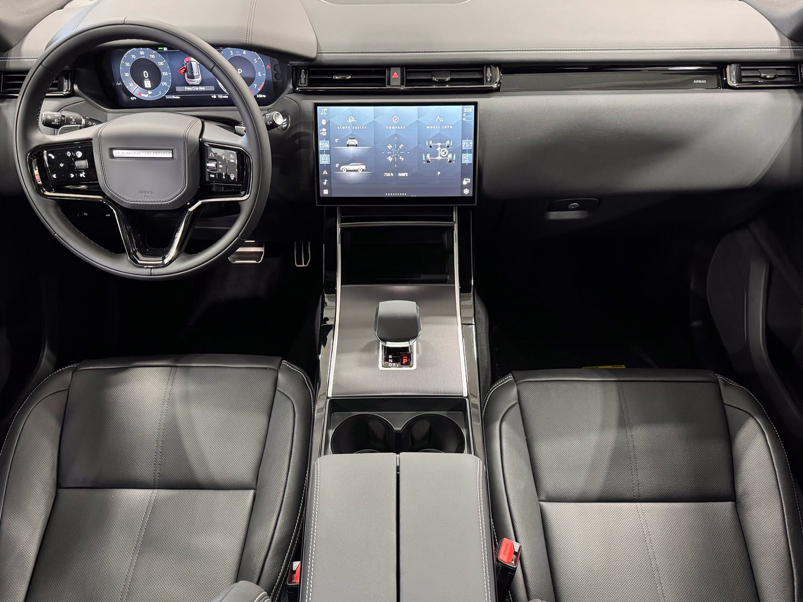 New 2026 Land Rover Range Rover Velar Belgravia AWD/4WD image 38