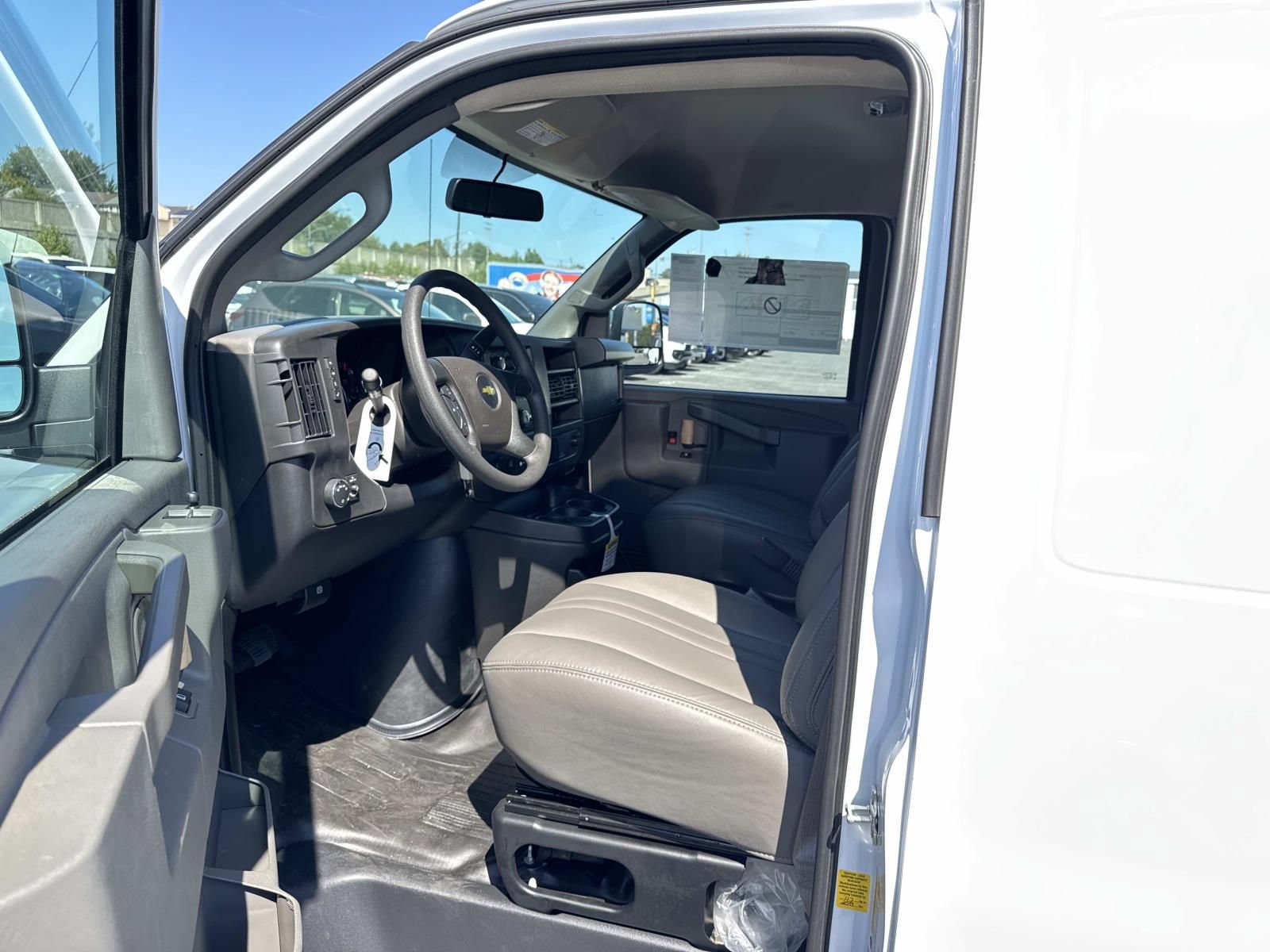 New 2026 Chevrolet Express 2500 w/ Driver Convenience Package RWD image 18