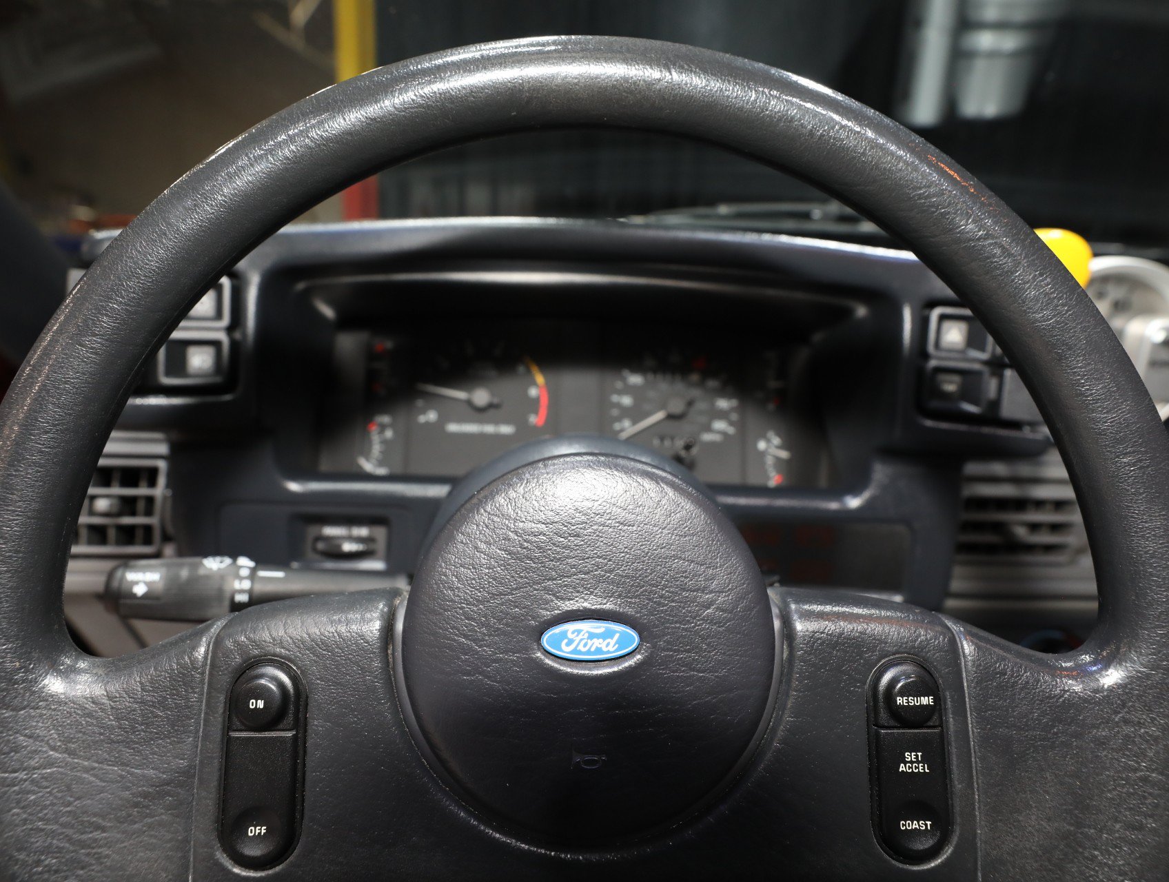 Used 1987 Ford Mustang GT RWD image 66