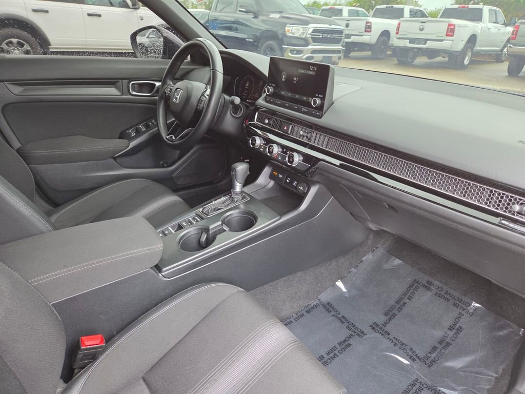 Used 2025 Honda Civic Sport image 9