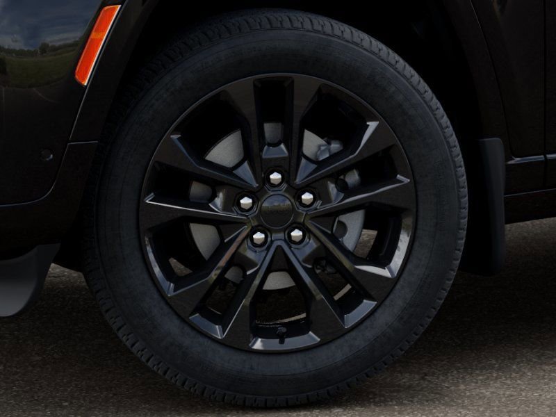 New 2026 Jeep Grand Cherokee L Limited AWD/4WD image 8