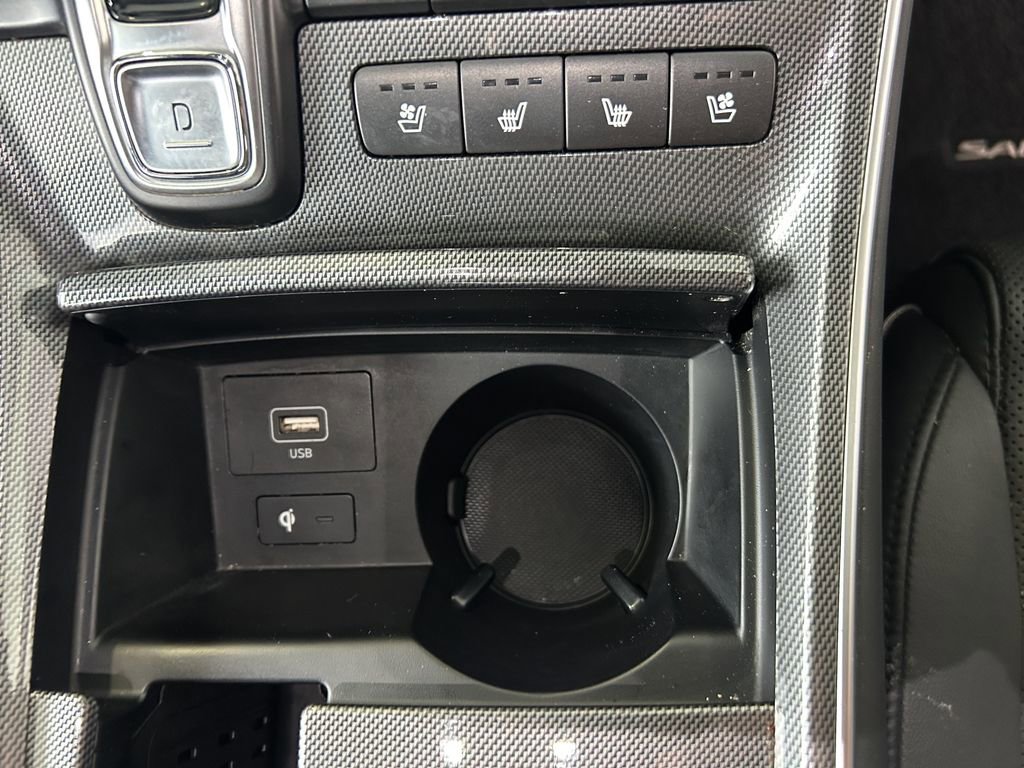 Used 2023 Hyundai Santa Fe Limited AWD/4WD image 15