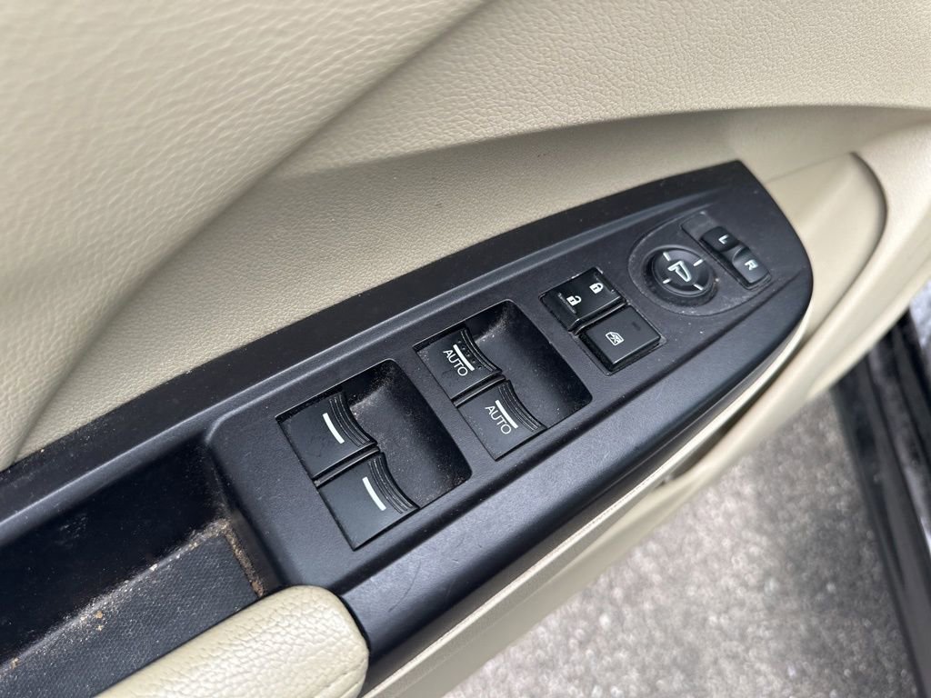 Used 2014 Acura RDX AWD w/ Technology Package image 17