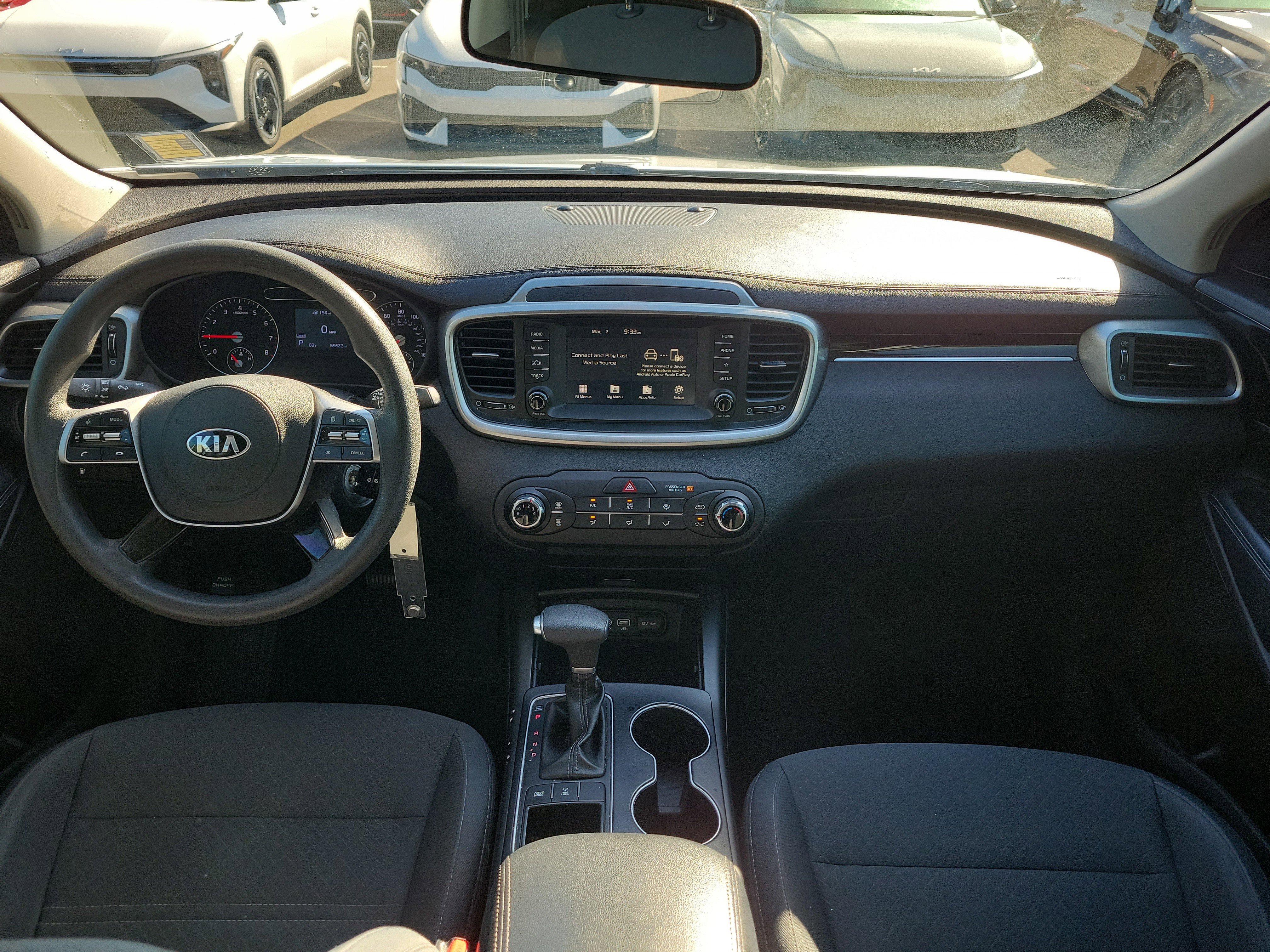 Used 2020 Kia Sorento AWD V6 image 17