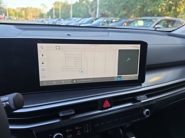 Certified 2025 Kia Sorento S FWD image 26