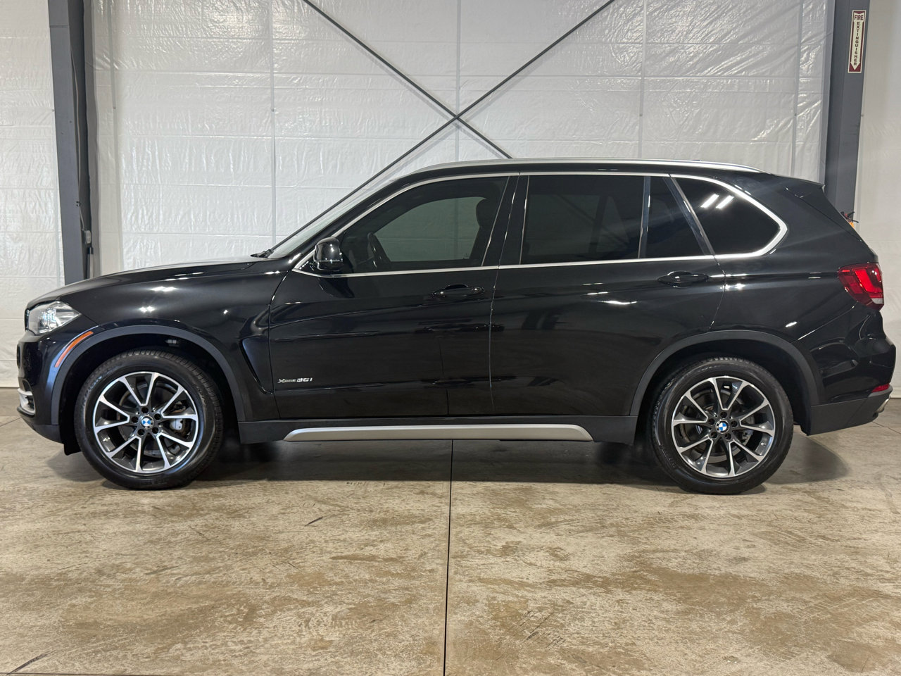 Used 2018 BMW X5 xDrive35i image 2