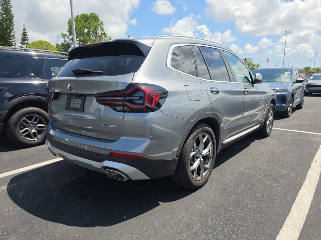 Used 2023 BMW X3 xDrive30i w/ Convenience Package AWD/4WD image 16