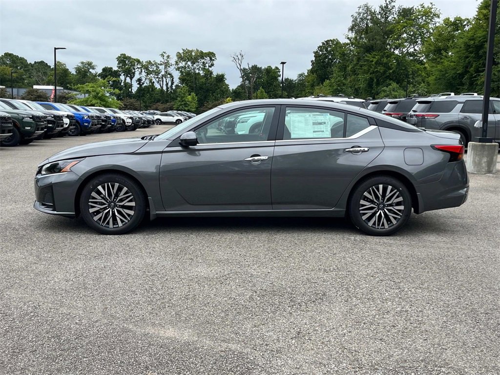 New 2025 Nissan Altima 2.5 SV w/ SV Premium Package image 7