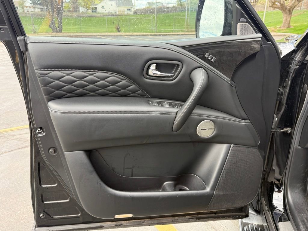 Used 2021 INFINITI QX80 Sensory w/ All-Season Package image 8
