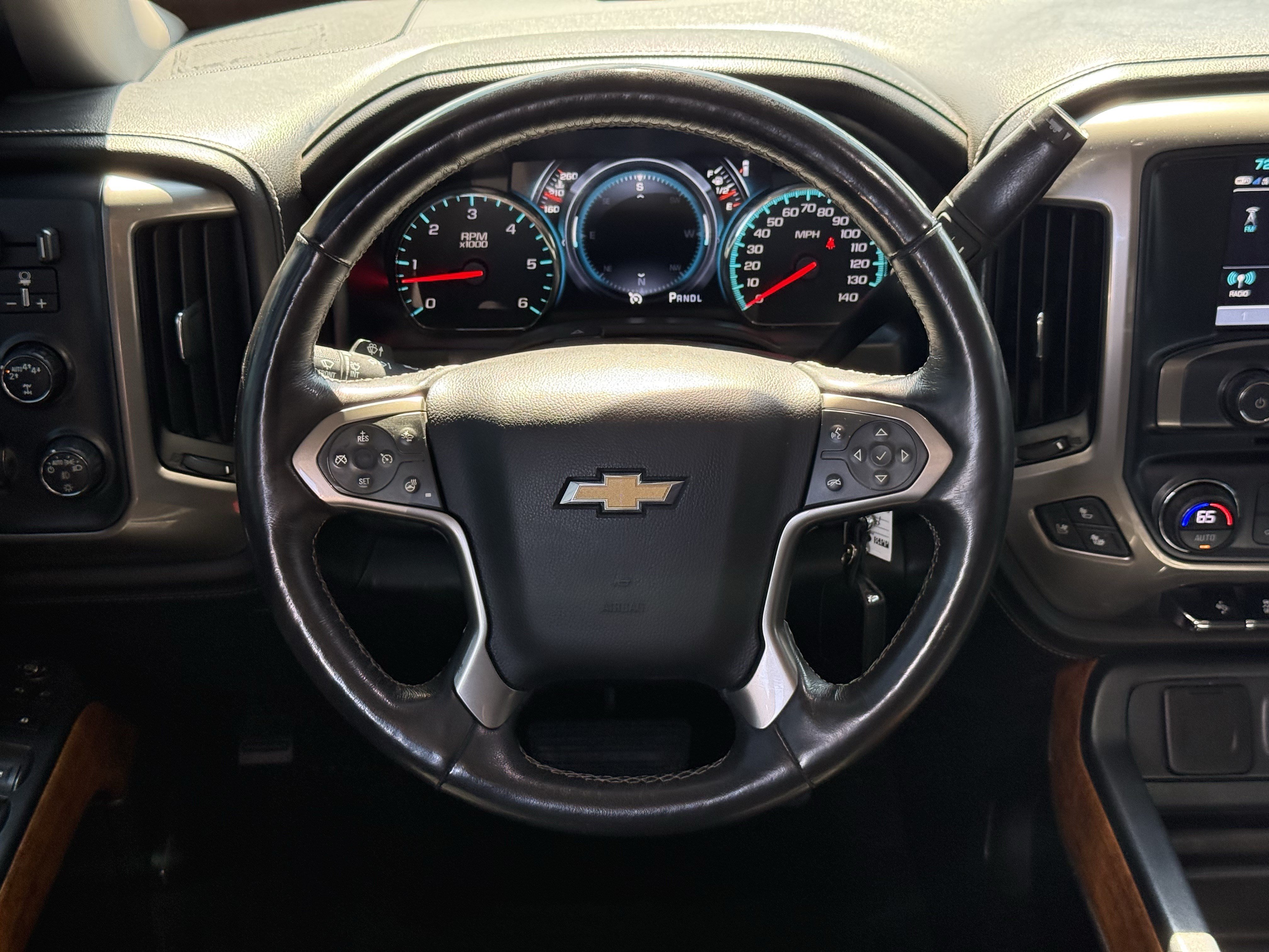 Used 2018 Chevrolet Silverado 1500 High Country AWD/4WD image 15