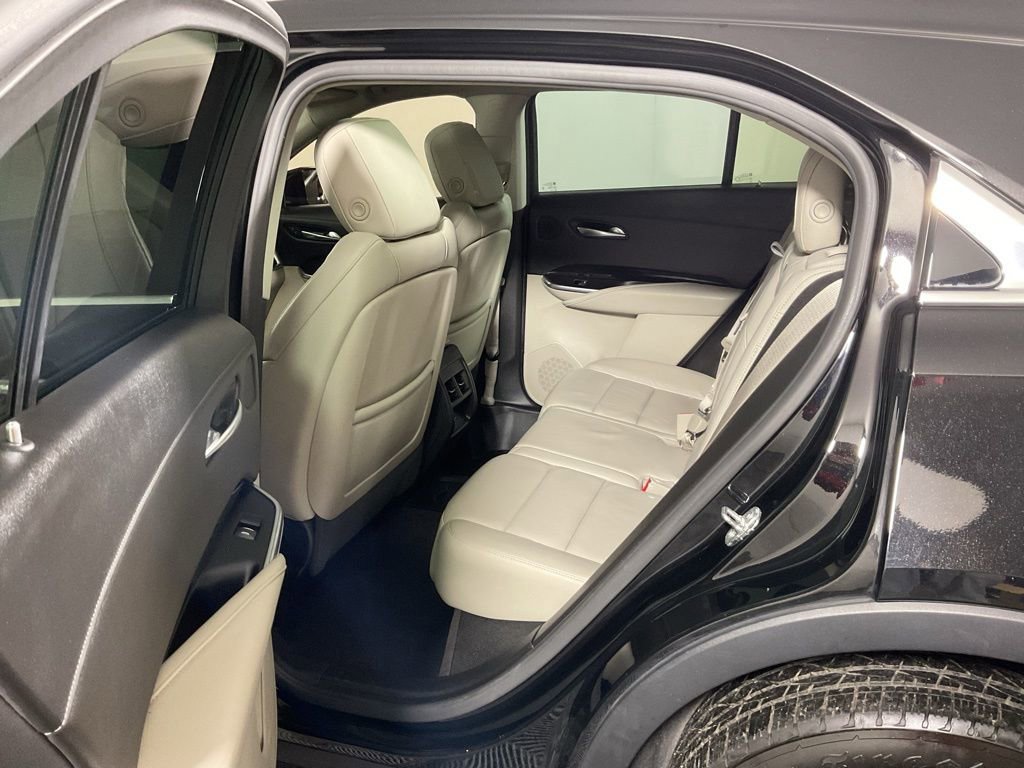 Used 2020 Cadillac XT4 Premium Luxury w/ Driver Awareness Package image 32