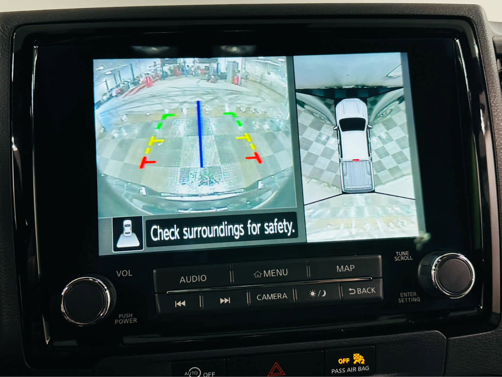 Used 2023 Nissan Frontier PRO-4X w/ Pro Convenience Package image 10