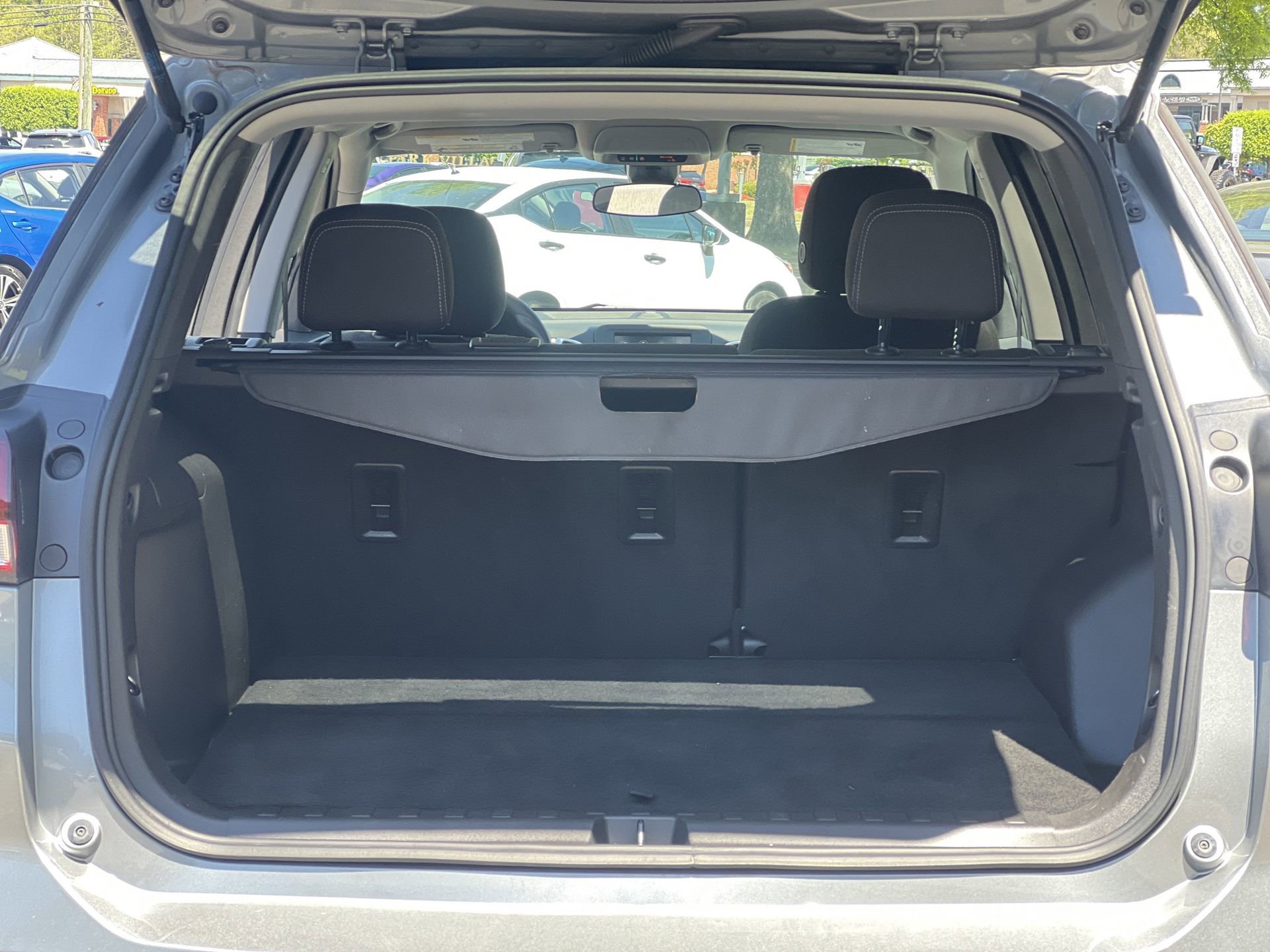 Used 2023 Chevrolet Equinox LS w/ LS Convenience Package AWD/4WD image 19