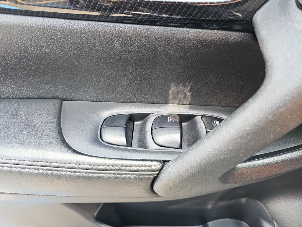 Used 2020 Nissan Rogue SL FWD image 27