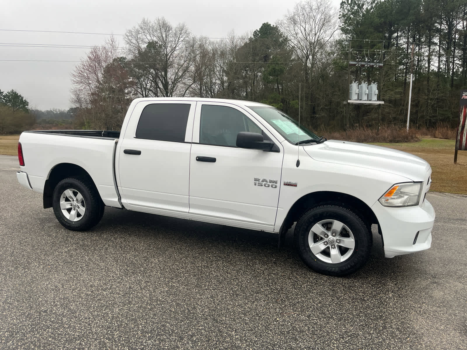Used 2018 RAM 1500 Express image 8