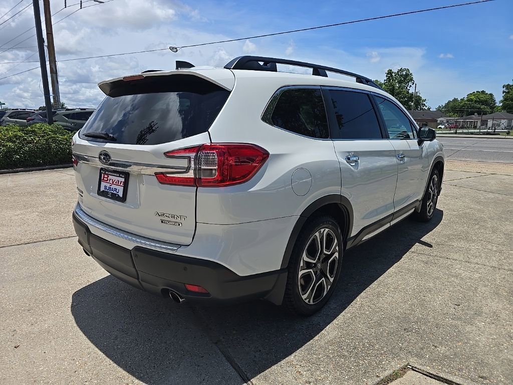 Used 2023 Subaru Ascent Touring AWD/4WD image 9