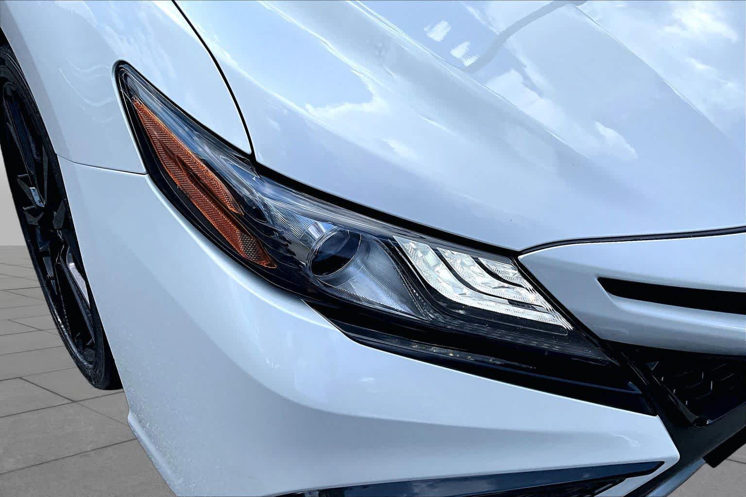 Used 2024 Toyota Camry XSE FWD image 27