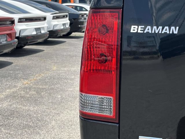Used 2014 Nissan Titan SV w/ SV Value Truck Package AWD/4WD image 10