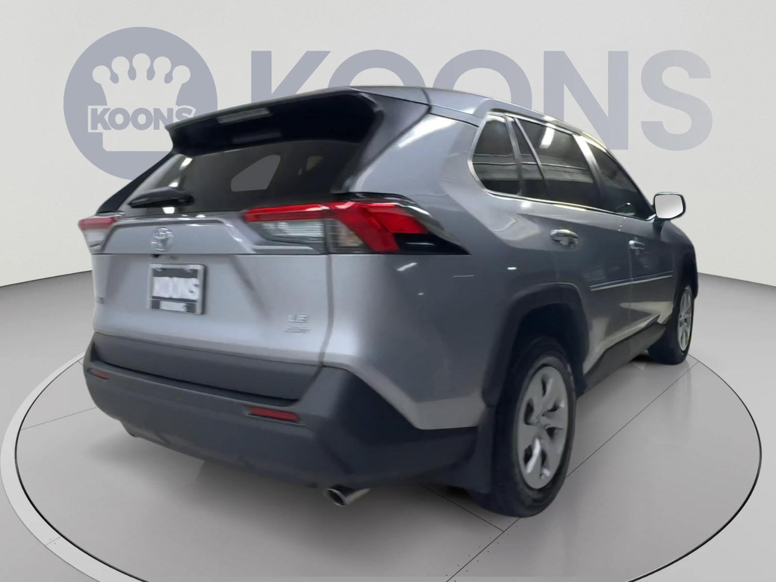 Used 2025 Toyota RAV4 LE AWD/4WD image 11