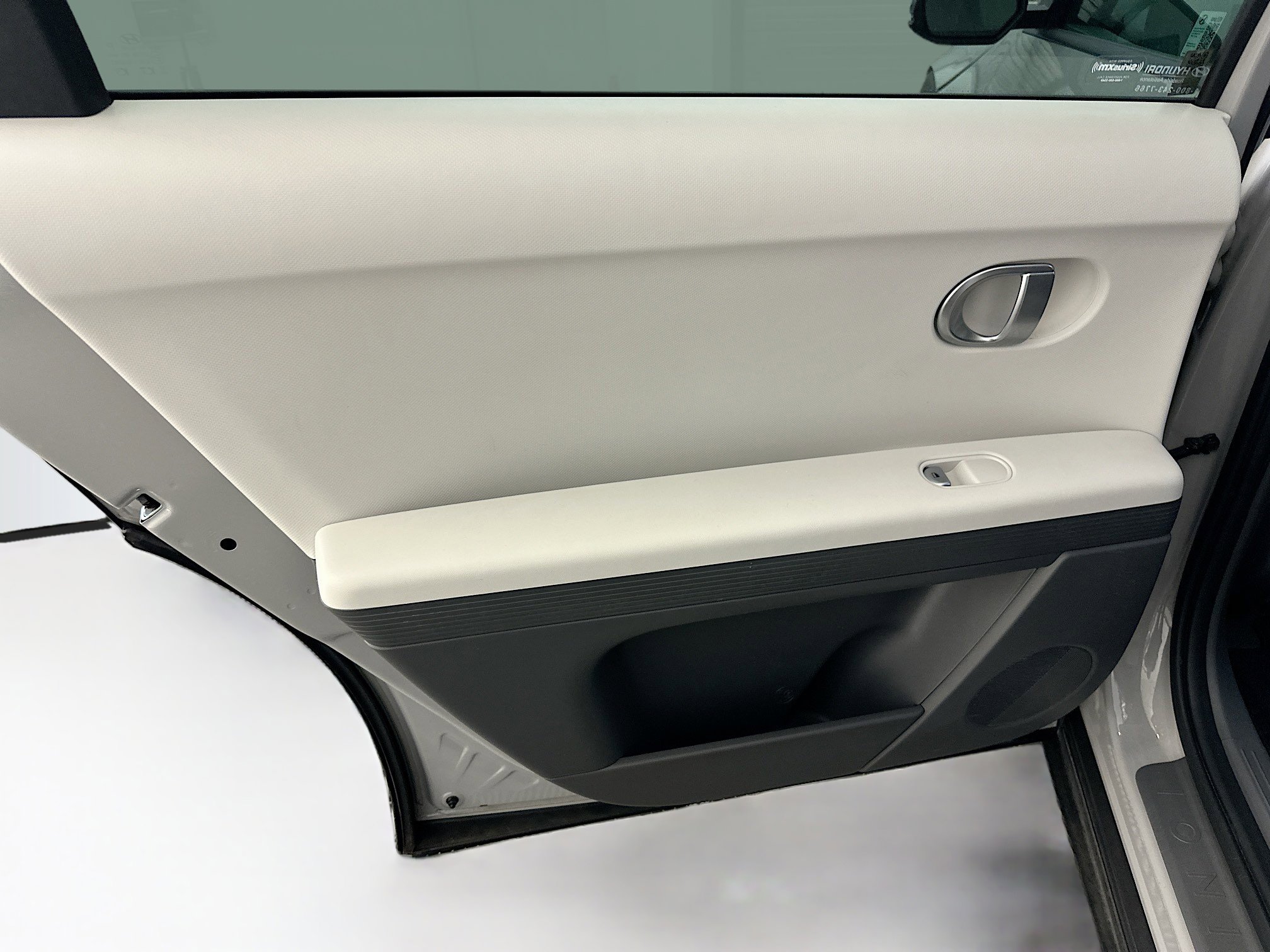 Used 2024 Hyundai Ioniq 5 SEL image 27