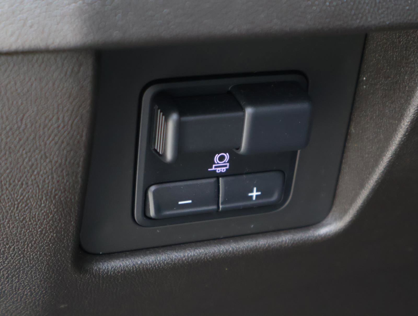 Used 2023 GMC Canyon Denali AWD/4WD image 23