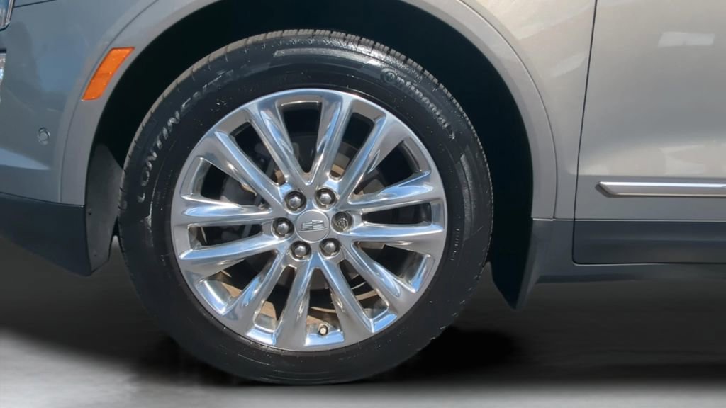 Used 2019 Cadillac XT5 Platinum image 17