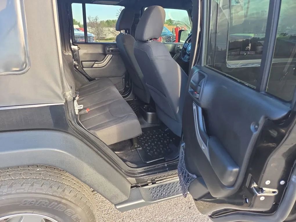 Used 2015 Jeep Wrangler Unlimited Sport w/ Quick Order Package 24S image 22