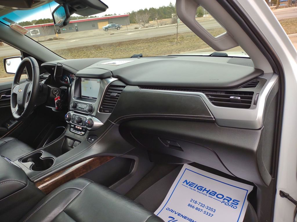 Used 2017 Chevrolet Suburban LT image 43