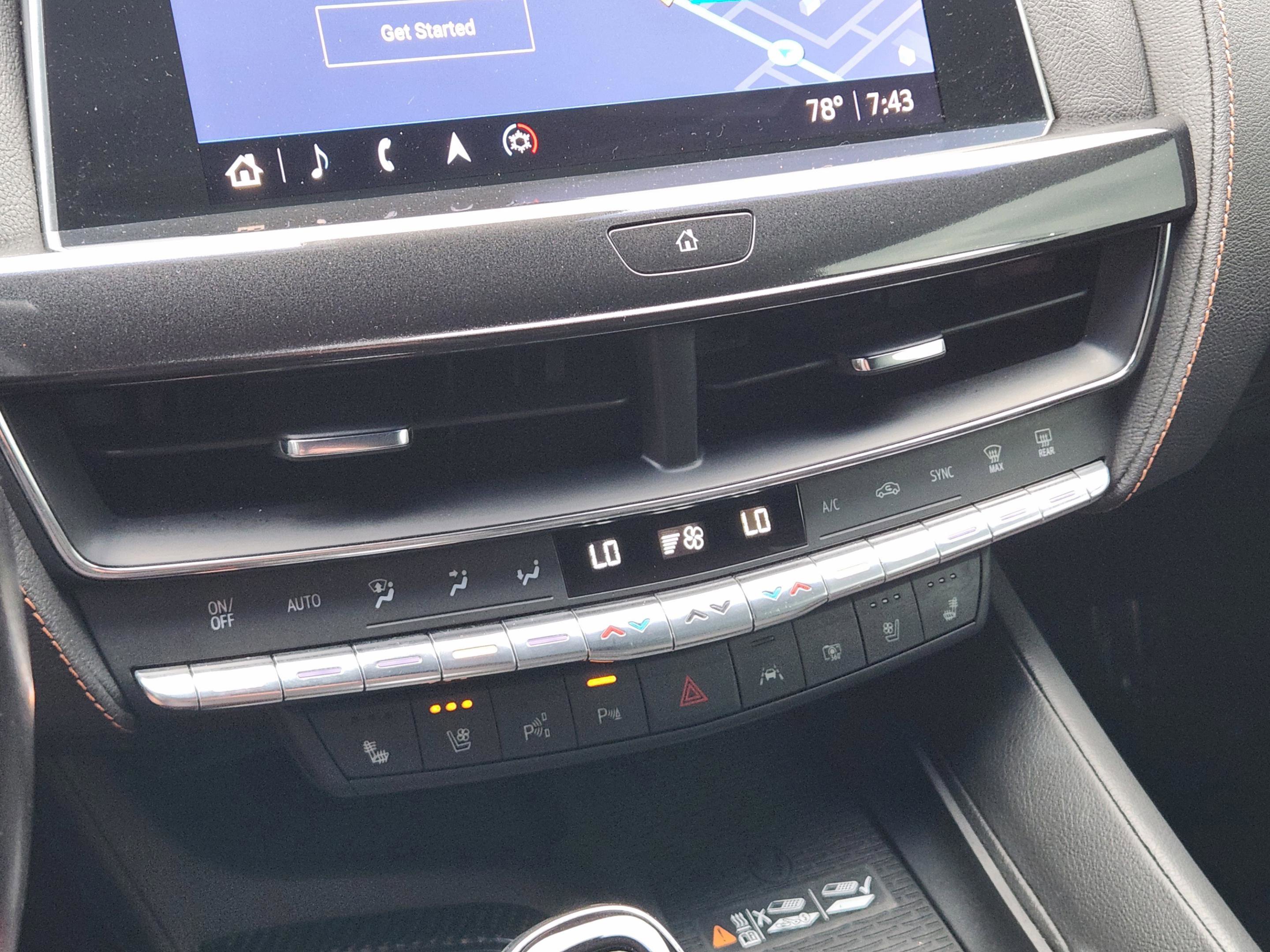 Used 2022 Cadillac CT5 V w/ Premium Package RWD image 13