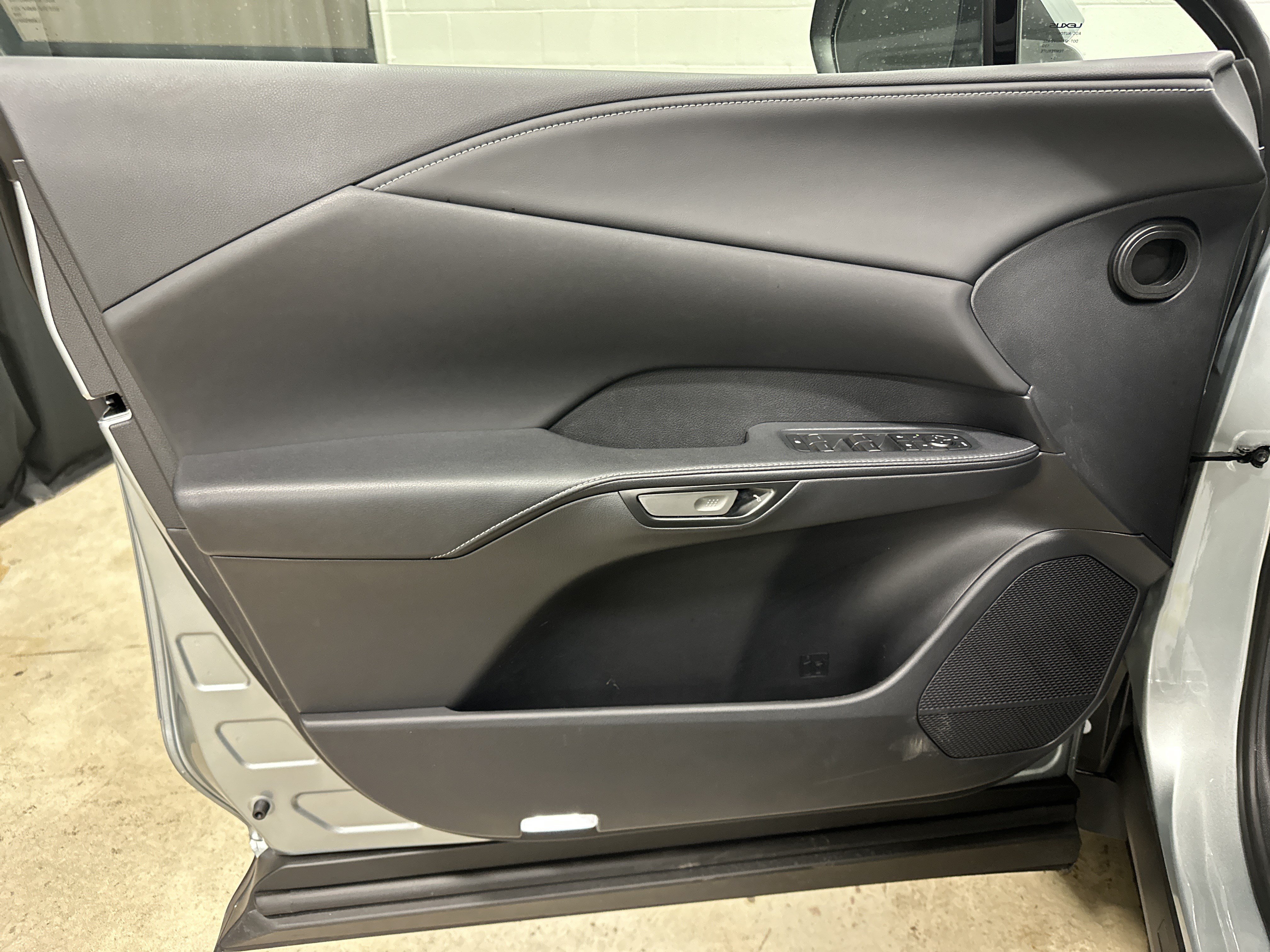 Certified 2026 Lexus RX 350h w/ Accessory Package (Z1) AWD/4WD image 14