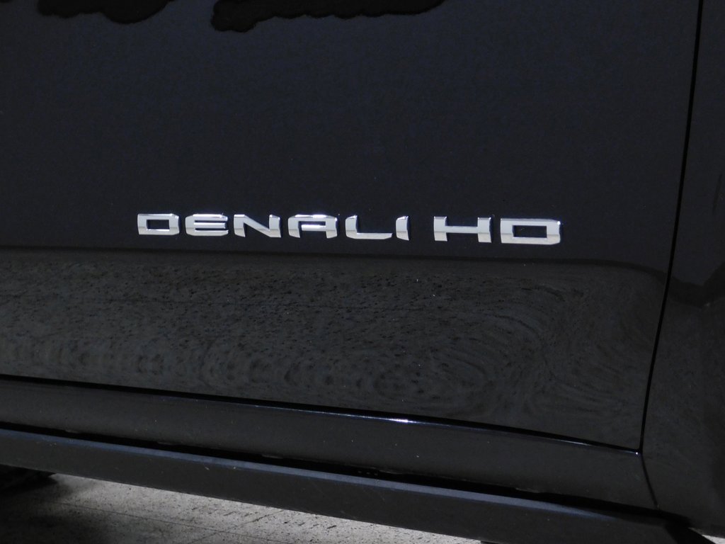 Used 2024 GMC Sierra 2500 Denali w/ Denali Reserve Package image 15