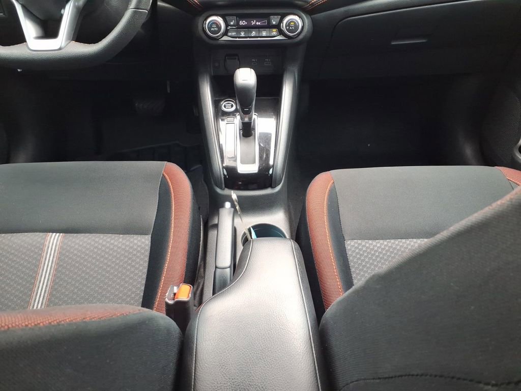 Used 2025 Nissan Versa SR w/ Trunk Package FWD image 10