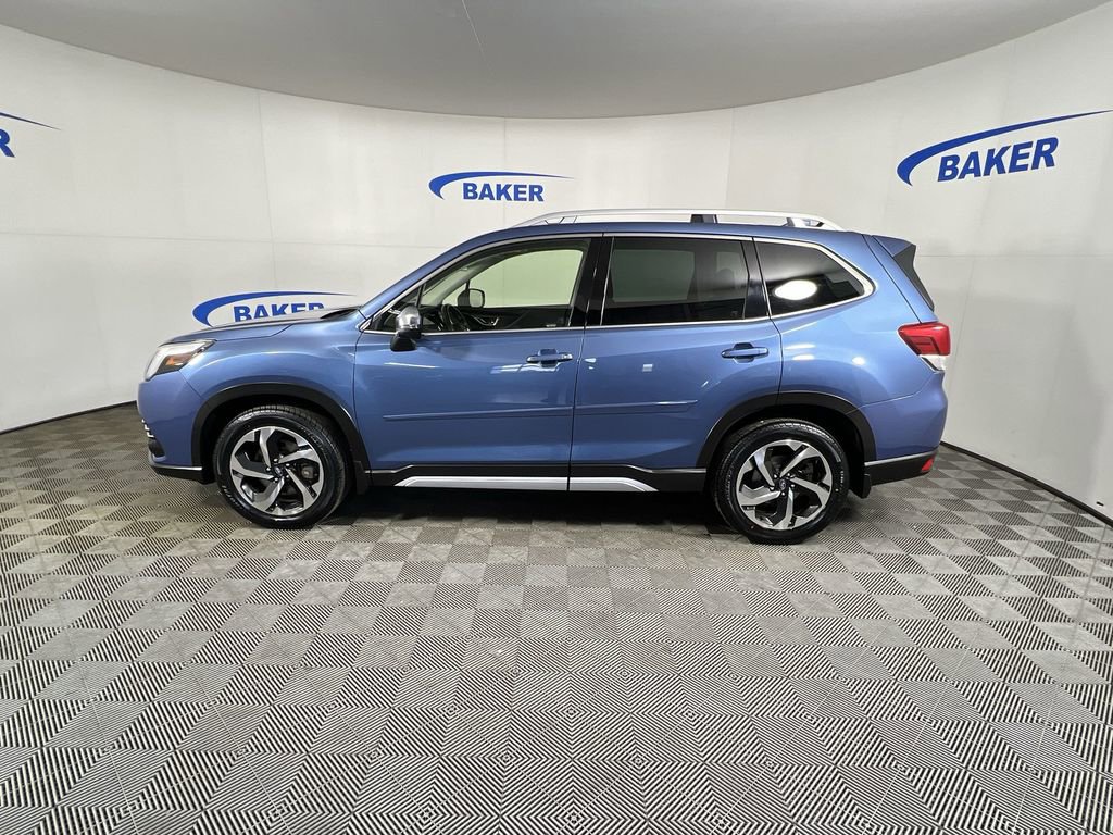 Used 2022 Subaru Forester Touring w/ Popular Package #3 image 6