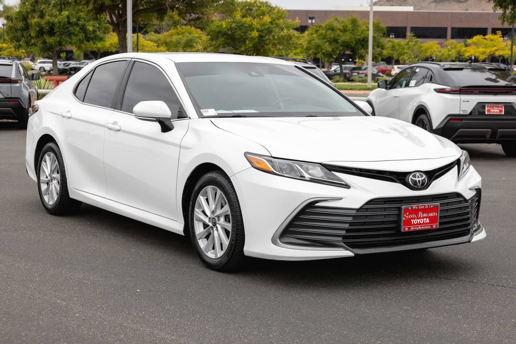 Certified 2022 Toyota Camry LE w/ Convenience Package FWD image 4