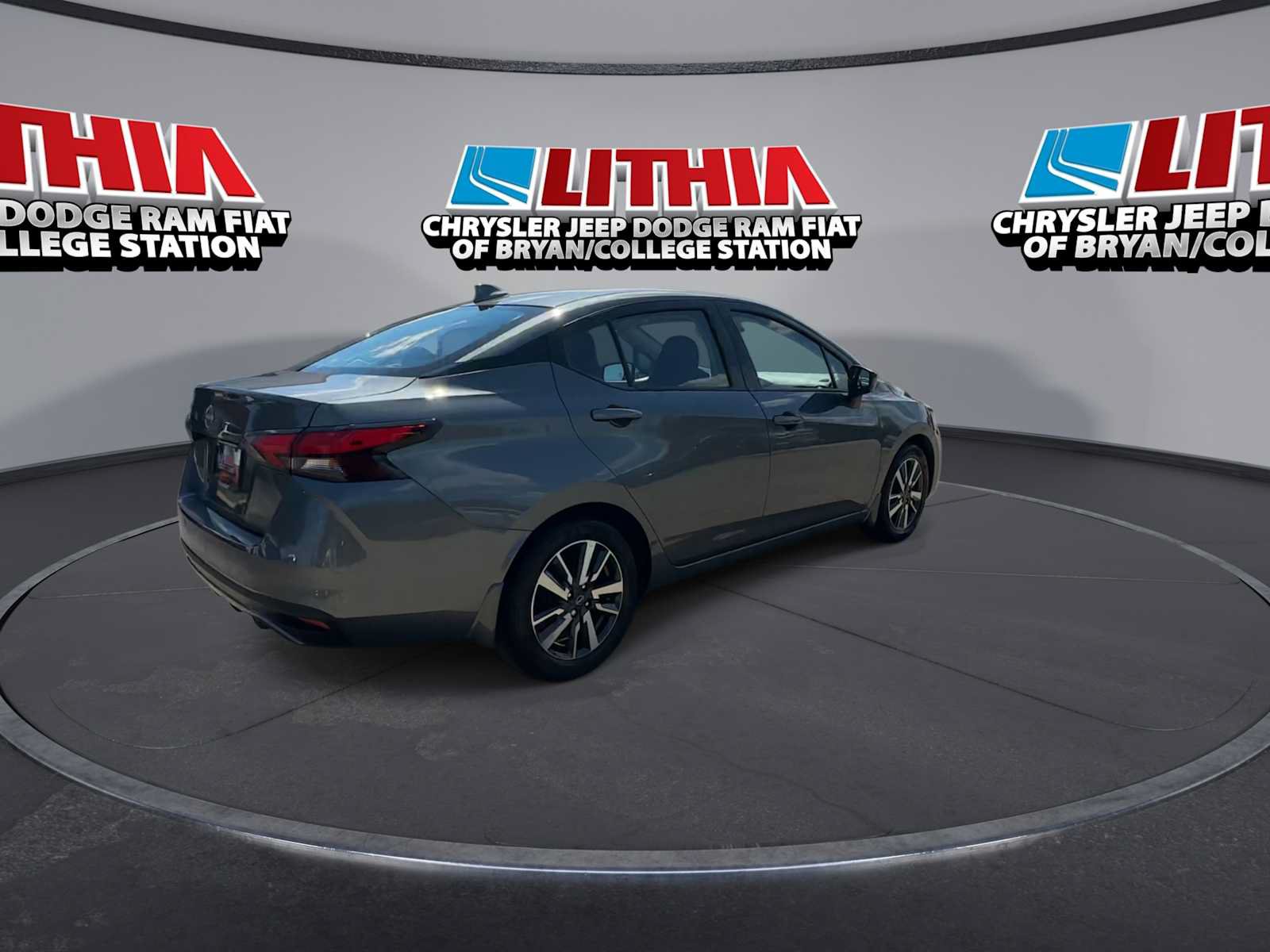 Used 2025 Nissan Versa SV w/ Trunk Package FWD image 8