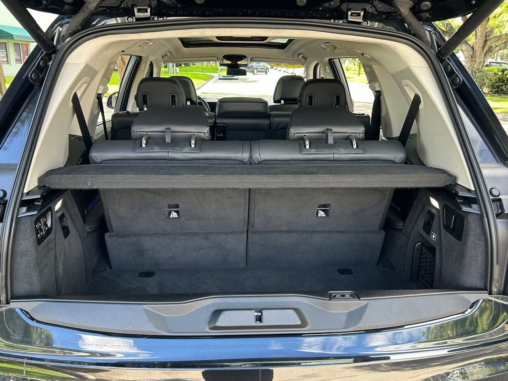 Used 2024 BMW X7 xDrive40i image 48