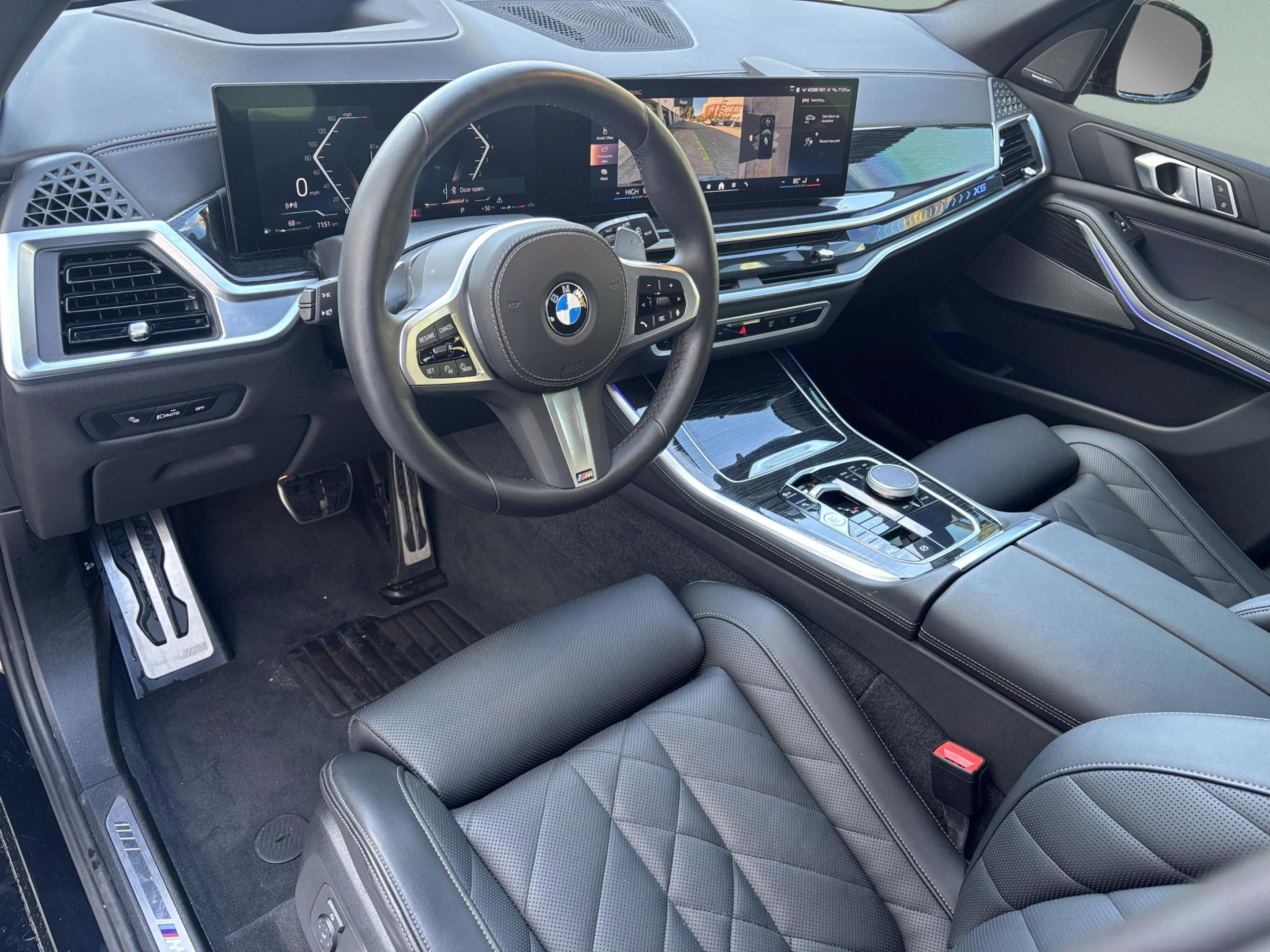 Used 2024 BMW X5 xDrive40i w/ M Sport Package image 21